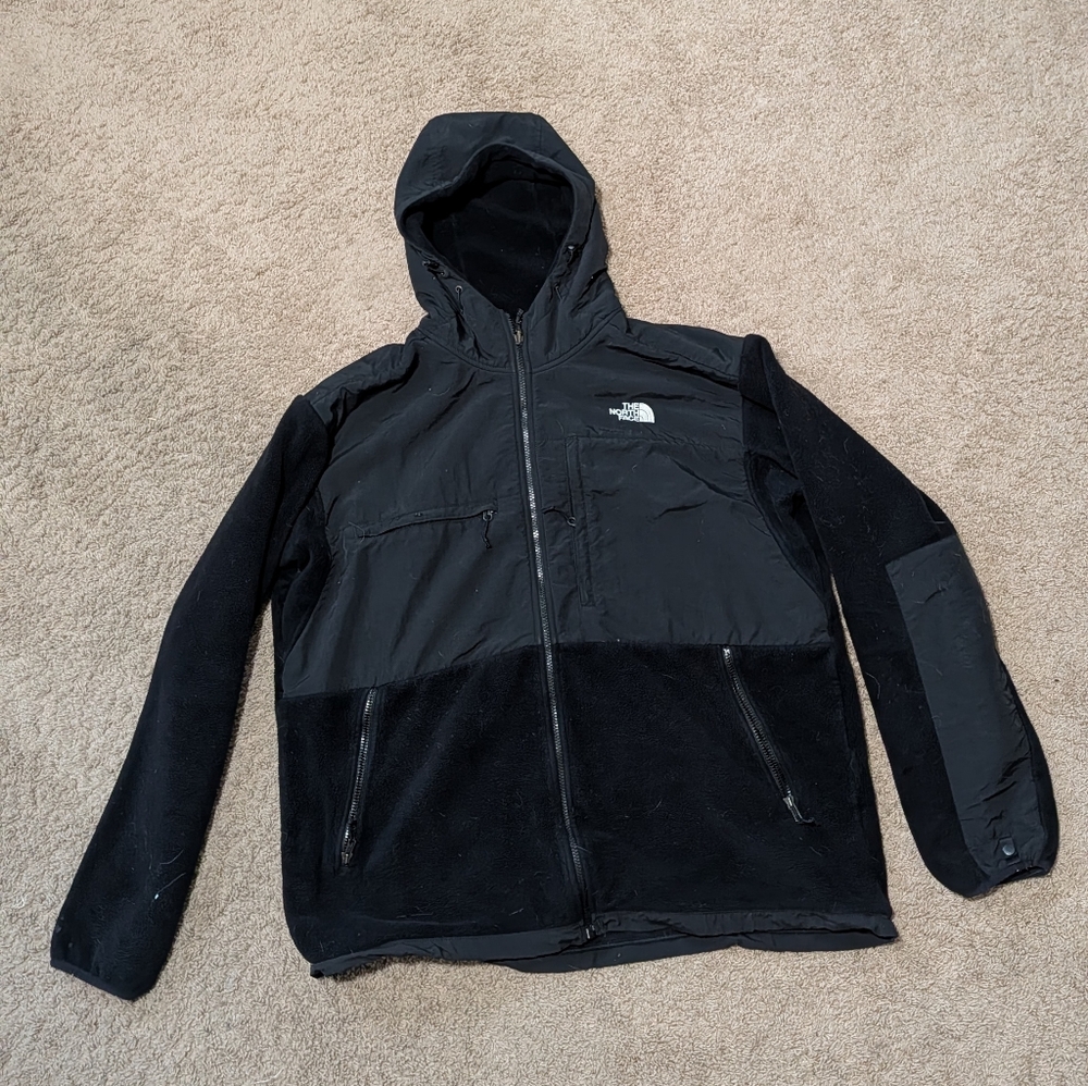 The North Face Men's Black Performance Jacket